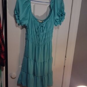 Sale 💰 🛍️  3/$30 Teal Short Sleeve Dress